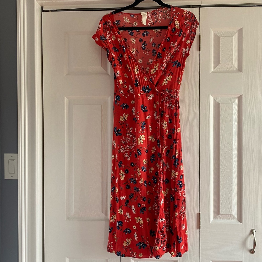 H&M Floral Print Midi Wrap Dress